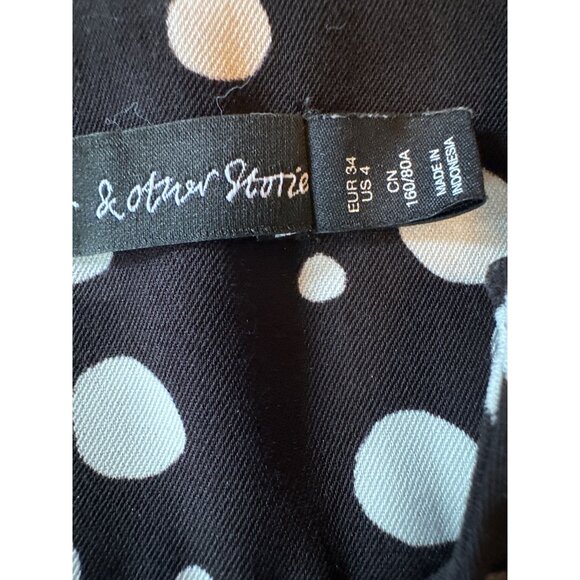 & Other Stories Black & White Polka Dot Blouse With Button Detail - Picture 3 of 7